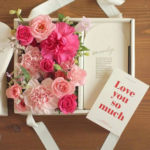 Valentine Gifts with Flowers